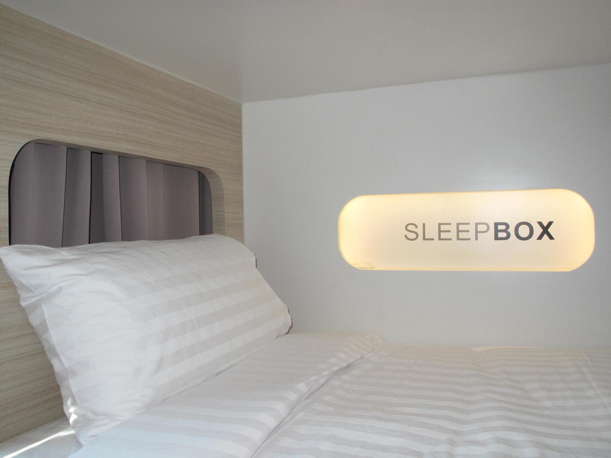 Sleepbox Chiangmai Hotel Chiang Mai Extérieur photo